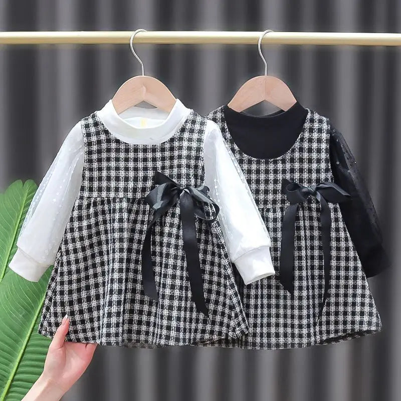 2022 New Girls' Two-piece One-piece Dress for Girls, Little Fragrance, Western Style, Plaid Dress for Spring and Autumn