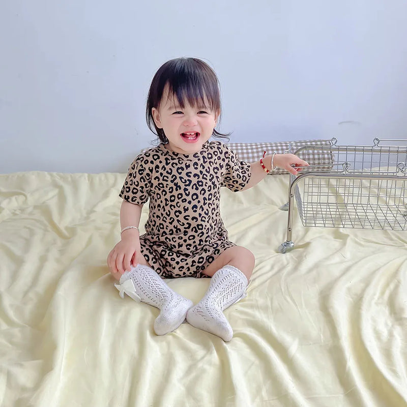 Stylish Comfortable Casual Leopard Print Baby Rompers Cute Summer Wear for Girls and Boys Soft Cotton One-Piece Bodysuit 0-24M