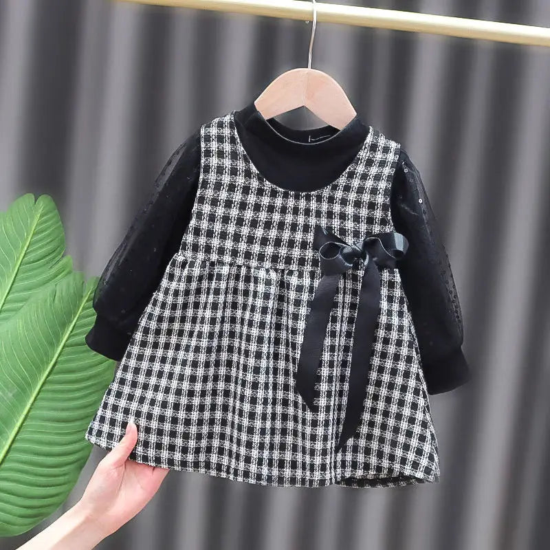 2022 New Girls' Two-piece One-piece Dress for Girls, Little Fragrance, Western Style, Plaid Dress for Spring and Autumn